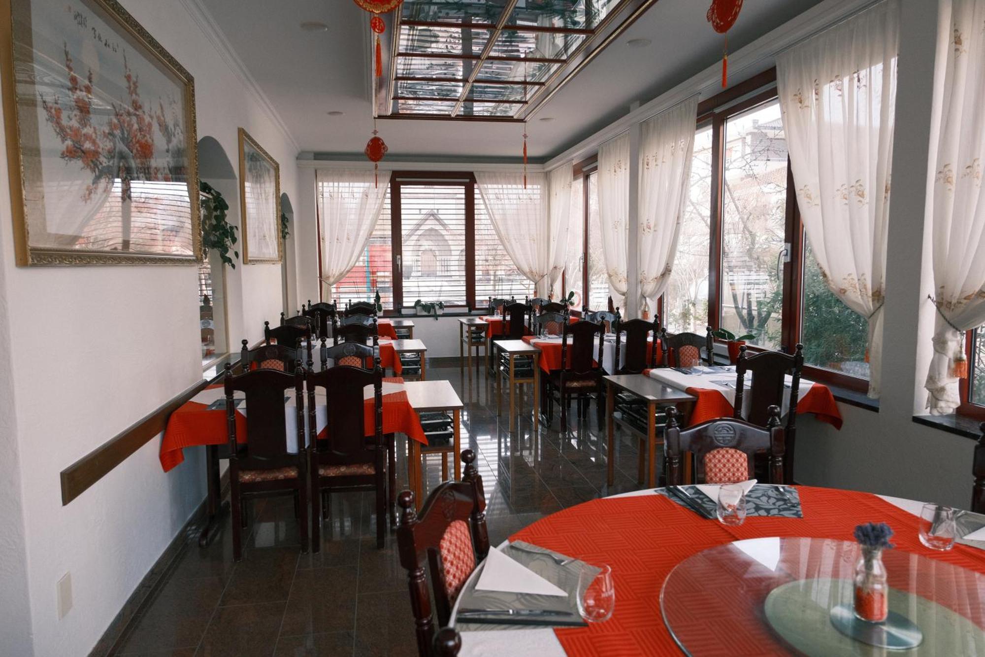 Today Appartement Famille Chippis Экстерьер фото